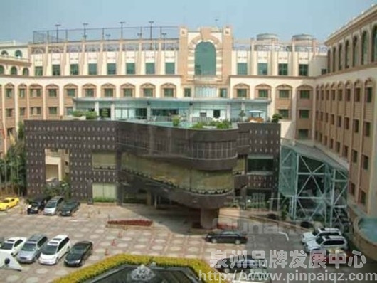 YZZ2_UoiGkSYzwa4Y480_副本
