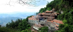 深山藏古寺，安溪清水岩