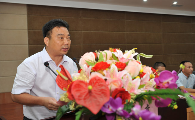 辉煌水暖集团董事长王建业当选南安市质量技术监督协会会长
